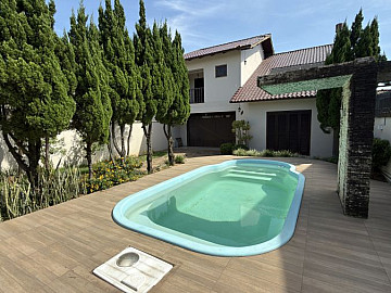 Casa Alto Padr�o � Venda